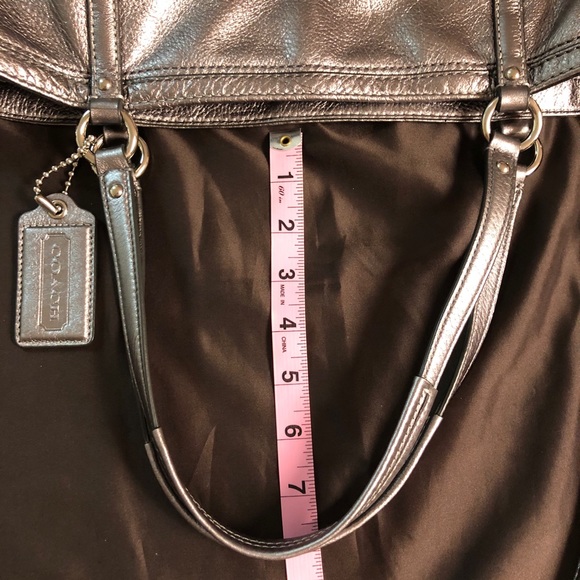 Like NEW Coach bag - Picture 6 of 12